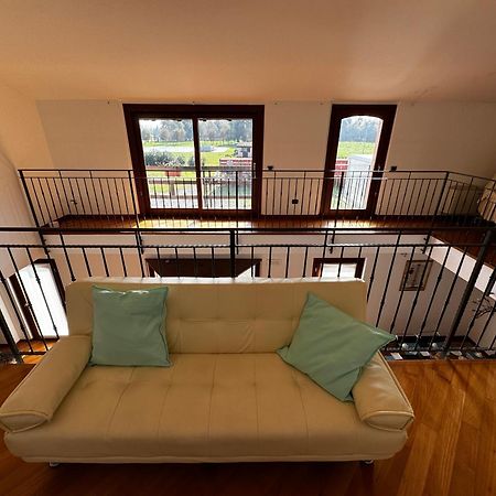Antico Borgo Di Liteggio Bed & Breakfast Cologno al Serio Bagian luar foto